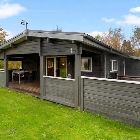 Semesterbostad 20143-samso-engen-1